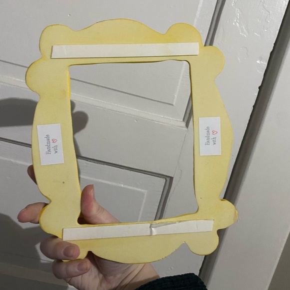 Friends Peephole Frame - Picture 2 of 2